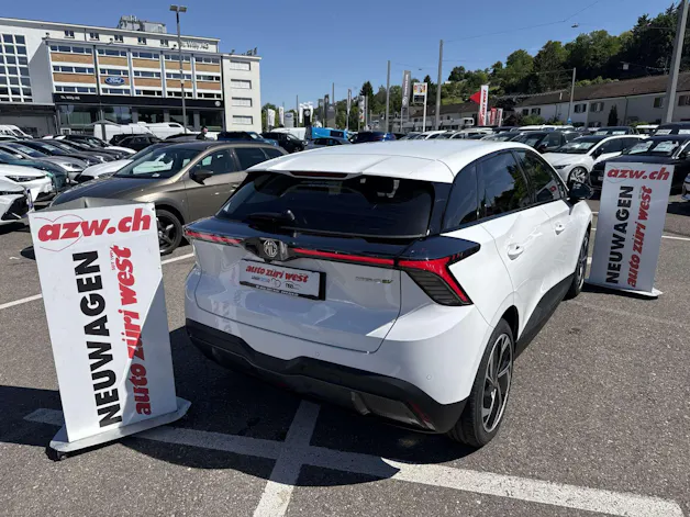 MG 4 EV 64kWh Premium Facelift Automat