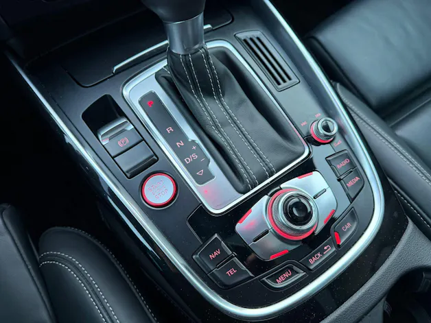 AUDI SQ5 3.0 TDI quattro tiptronic * B&O * AHK * Pano *