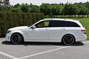 MERCEDES-BENZ C 63 V8 AMG Kombi