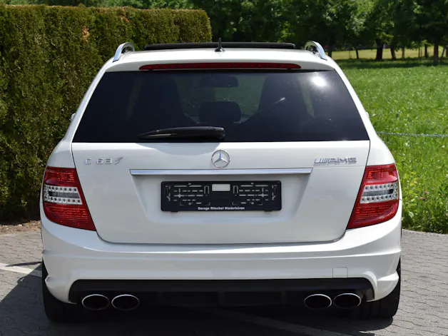 MERCEDES-BENZ C 63 V8 AMG Kombi