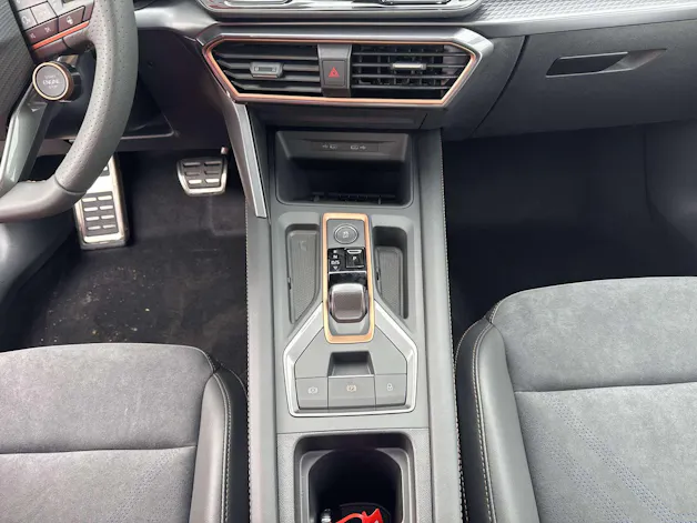 CUPRA LEON ST 1.5 eTSi DSG-Automat