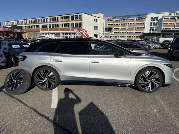 VW ID.7 Tourer GTX 86 kWh 340PS 4Motion Automat