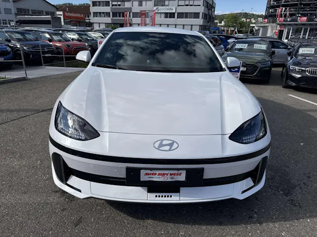 HYUNDAI Ioniq 6 77kWh Plus Line 325PS 4WD Automat