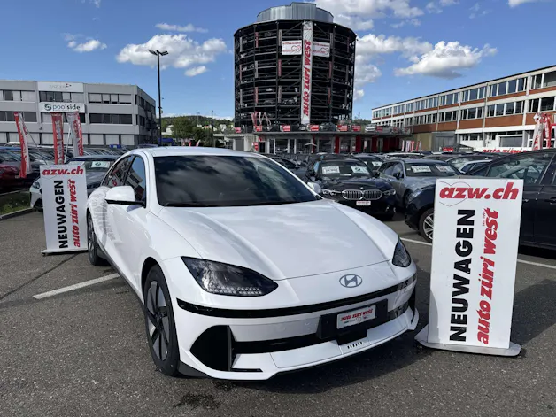 HYUNDAI Ioniq 6 77kWh Plus Line 325PS 4WD Automat