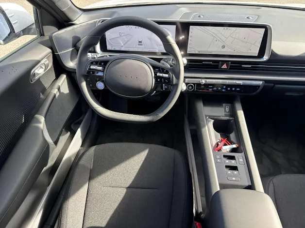 HYUNDAI Ioniq 6 77kWh Plus Line 325PS 4WD Automat