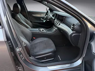 MERCEDES-BENZ E 200 d AMG Line 9G-Tronic * Night-Paket *