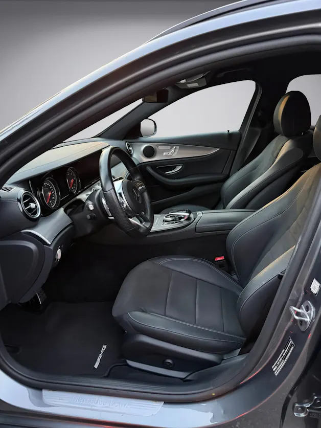 MERCEDES-BENZ E 200 d AMG Line 9G-Tronic * Night-Paket *