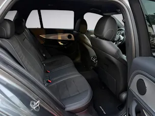 MERCEDES-BENZ E 200 d AMG Line 9G-Tronic * Night-Paket *
