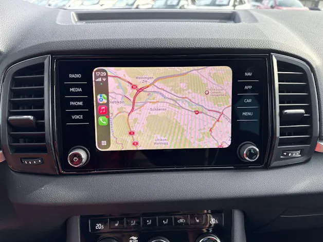 SKODA Karoq 1.5 TSi Selection DSG-Automat