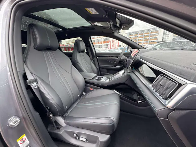 BYD Seal U DM-i PHEV Design AWD 324PS Automat
