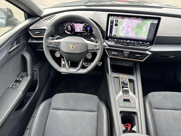 CUPRA LEON ST 1.5 eTSi DSG-Automat