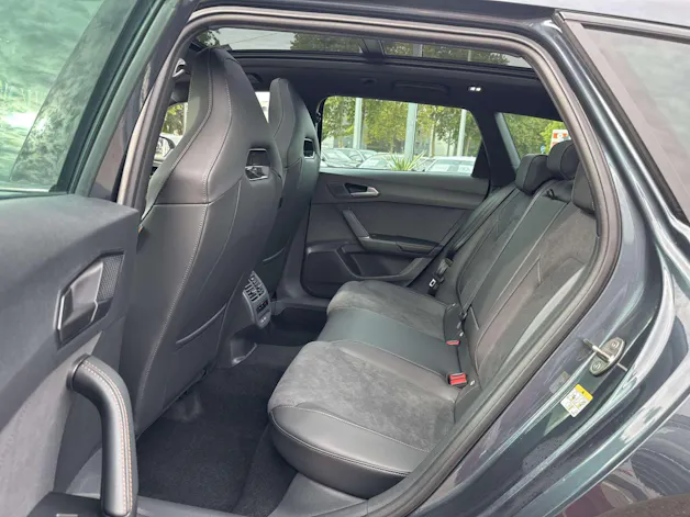 CUPRA LEON ST 1.5 eTSi DSG-Automat