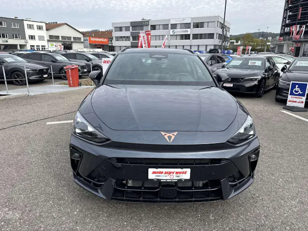 CUPRA LEON ST 1.5 eTSi DSG-Automat