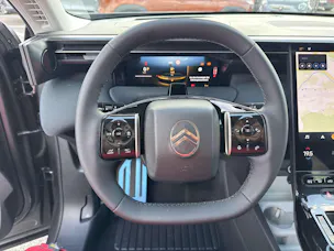 CITROEN C5 Aircross 1.2 HEV Max NEUES MODELL Automat