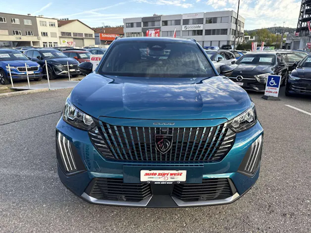 PEUGEOT 2008 1.2 145 MHEV Allure Automat