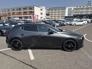 MAZDA 3 Hatchback SKYACTIV-X MHybrid 186 Revolution AWD Automat