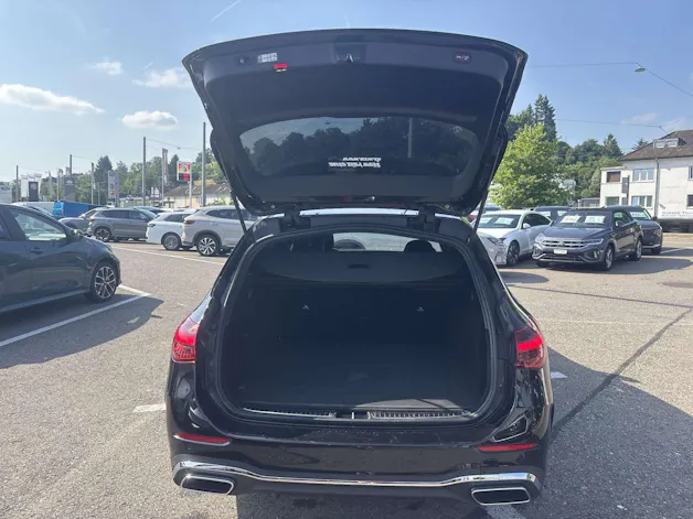 MERCEDES-BENZ C 300 T AMG-Line 259PS Automat