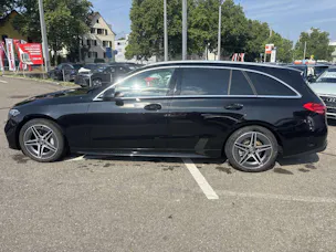 MERCEDES-BENZ C 300 T AMG-Line 259PS Automat