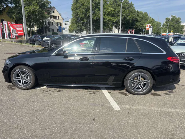 MERCEDES-BENZ C 300 T AMG-Line 259PS Automat