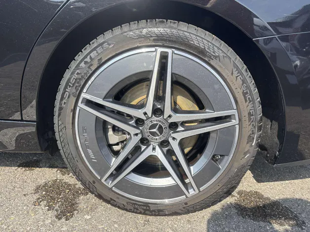 MERCEDES-BENZ C 300 T AMG-Line 259PS Automat