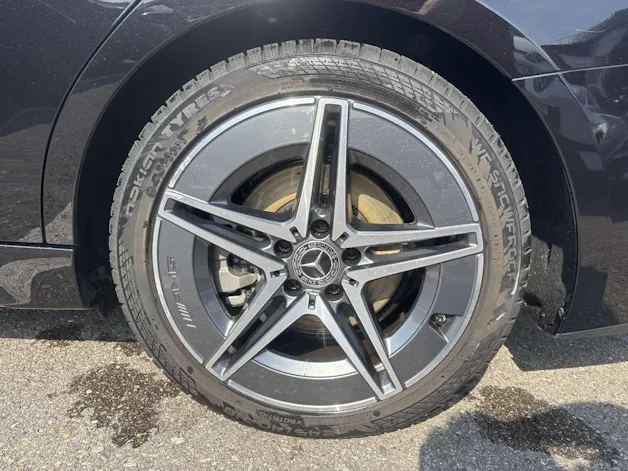MERCEDES-BENZ C 300 T AMG-Line 259PS Automat