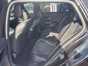 MERCEDES-BENZ C 300 T AMG-Line 259PS Automat