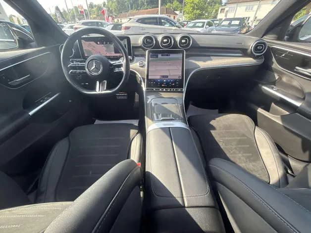 MERCEDES-BENZ C 300 T AMG-Line 259PS Automat
