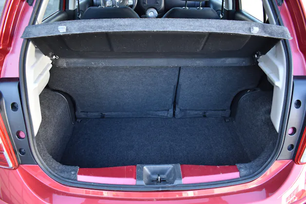 NISSAN Micra 1.2 acenta