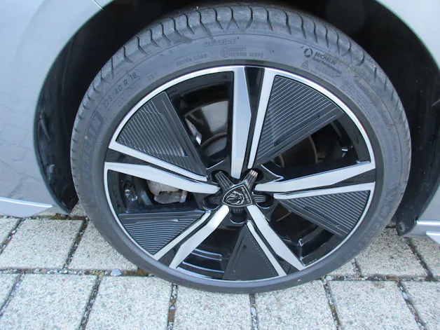 PEUGEOT 308 SW 1.6 PHEV 180 GT