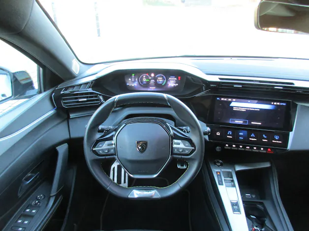 PEUGEOT 308 SW 1.6 PHEV 180 GT
