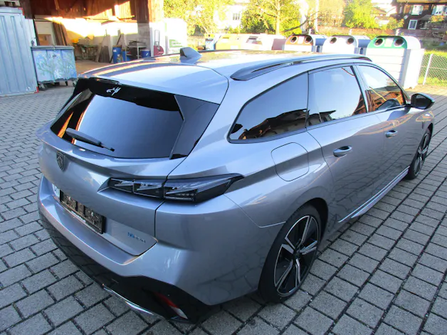 PEUGEOT 308 SW 1.6 PHEV 180 GT