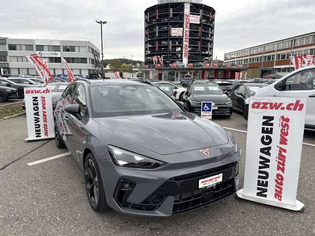 CUPRA LEON ST 1.5 eTSi DSG-Automat