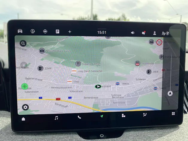 SKODA Superb Combi 1.5 TSi MHEV Selection DSG-Automat