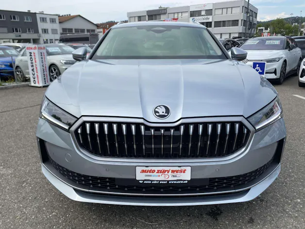 SKODA Superb Combi 1.5 TSi MHEV Selection DSG-Automat