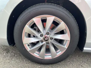 SKODA Superb Combi 1.5 TSi MHEV Selection DSG-Automat
