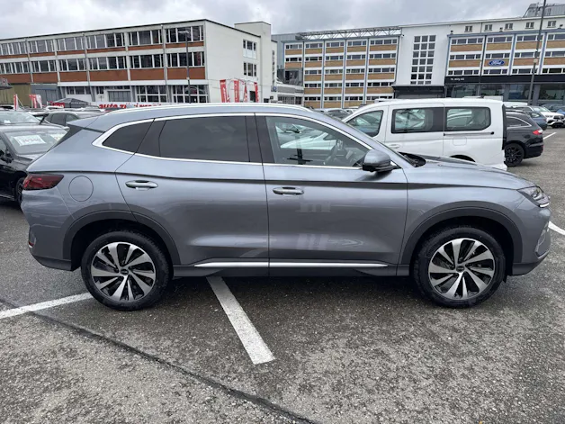 BYD Seal U DM-i PHEV Design AWD 324PS Automat