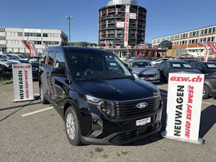 FORD Tourneo Courier 1.0 EcoBoost Titanium Automat