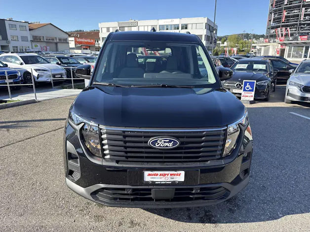 FORD Tourneo Courier 1.0 EcoBoost Titanium Automat