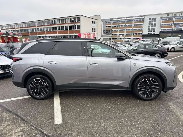 PEUGEOT 5008 145 Hybrid GT 7-Plätzer e-DCS-Automat