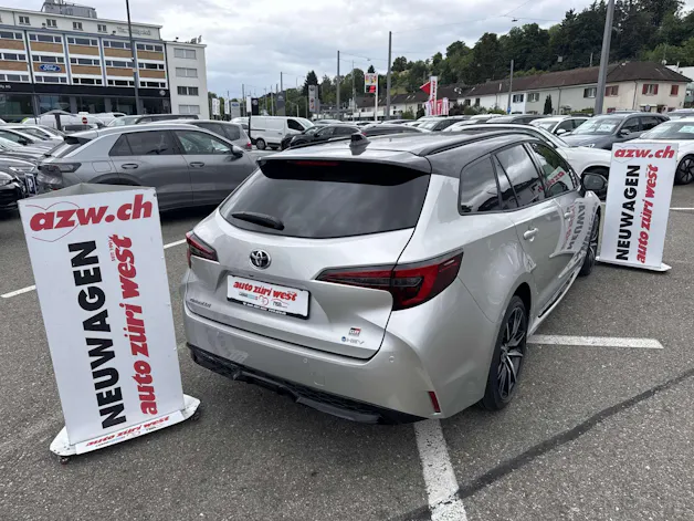 Toyota Corolla Touring Sports 2.0 HSD GR Sport e-CVT Automat
