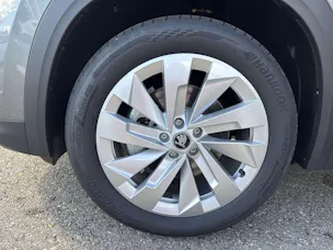 SKODA Kodiaq 2.0 TDi Selection 4x4 7-Plätzer DSG-Automat