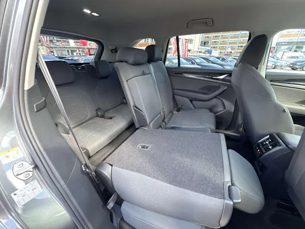 SKODA Kodiaq 2.0 TDi Selection 4x4 7-Plätzer DSG-Automat