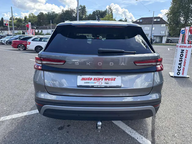 SKODA Kodiaq 2.0 TDi Selection 4x4 7-Plätzer DSG-Automat