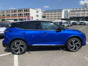 NISSAN Qashqai 1.3 DIG-T MHEV Tekna+ 4x4 Xtronic-Automat