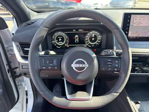 NISSAN Qashqai 1.3 DIG-T MHEV Tekna+ 4x4 Xtronic-Automat