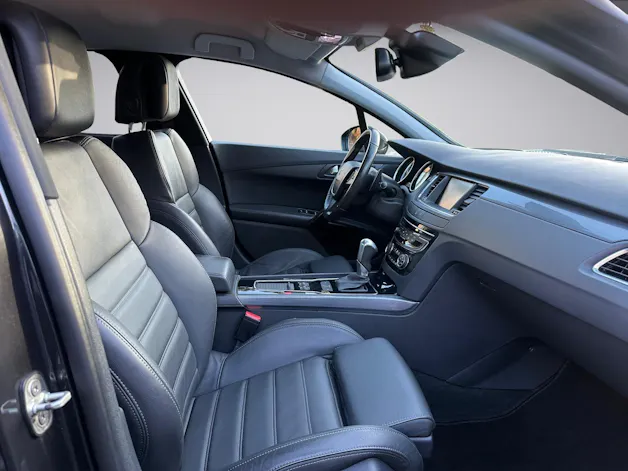 PEUGEOT 508 2.0 BlueHDi Allure Automatic