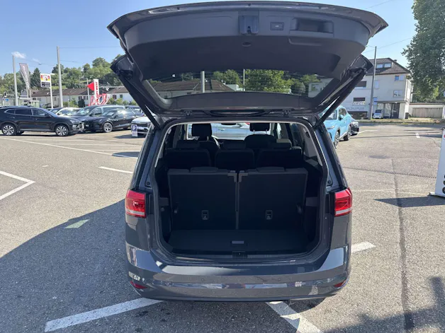 VW Touran 1.5 TSi EVO Comfortline Edition DSG-Automat 7-Plätzer