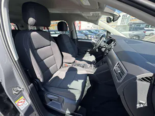 VW Touran 1.5 TSi EVO Comfortline Edition DSG-Automat 7-Plätzer