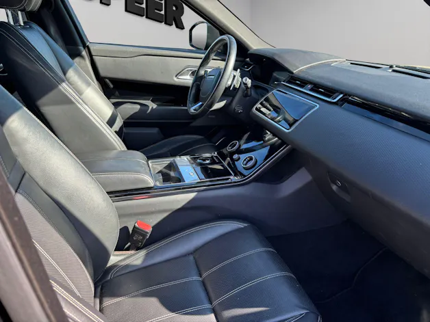 Land Rover Range Rover Velar 2.0 T 300 R-Dynamic SE