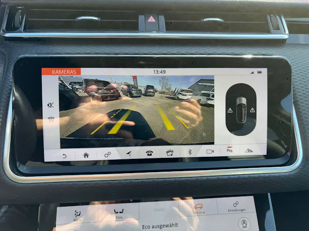 Land Rover Range Rover Velar 2.0 T 300 R-Dynamic SE